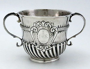 early English Queen Annr two handled cup Richard Greene 1704 London Britannia standard